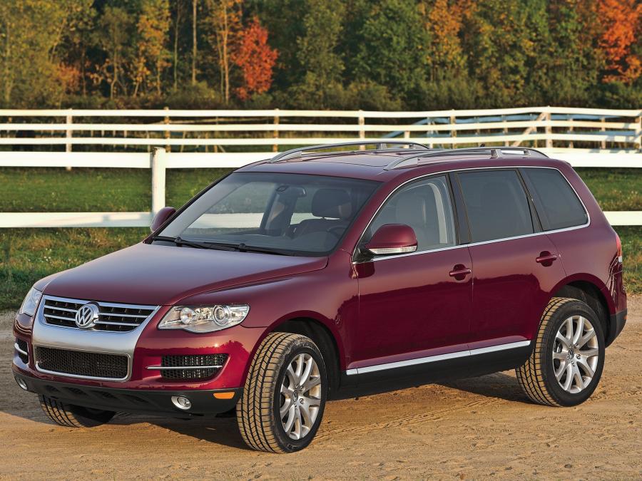  Volkswagen Touareg V10 TDi 2007 года  (US) (фото 5 из 13)